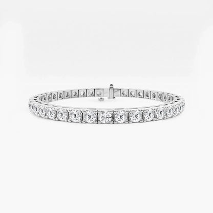 Lab grown diamond tennis bracelet in white gold, Delux Jewelry, fine jewelry collection